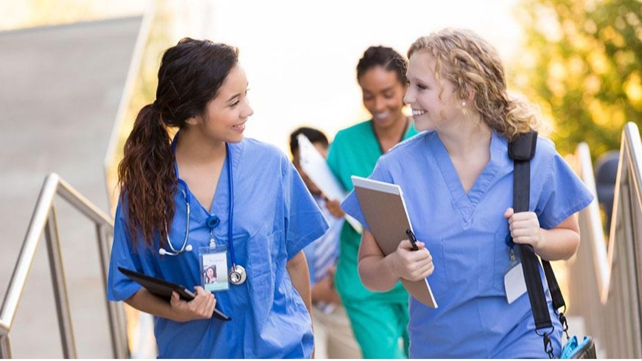 what is an associate's degree in nursing called