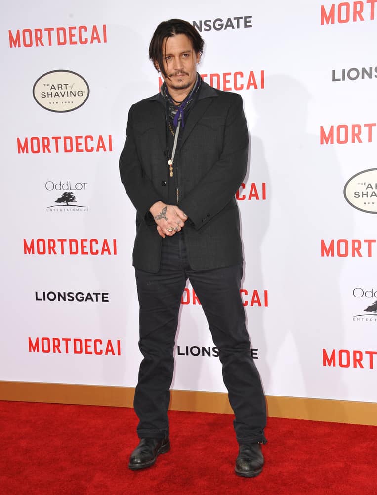how tall is johnny depp