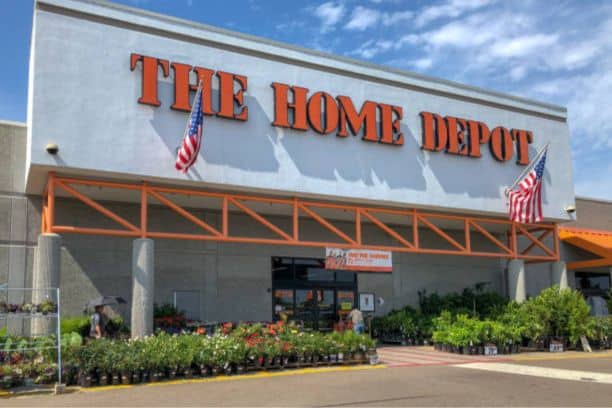 who is the majority owner of home depot