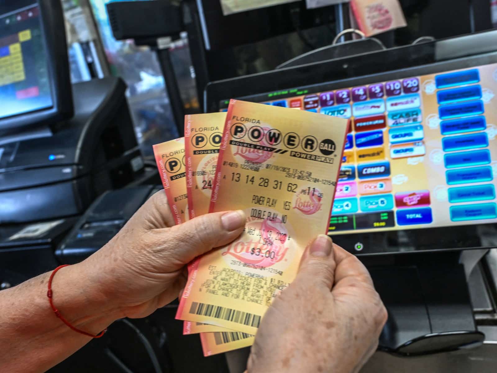How Late Can You Buy Powerball Tickets
