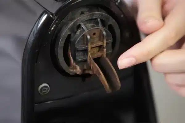 how to clean nespresso machine