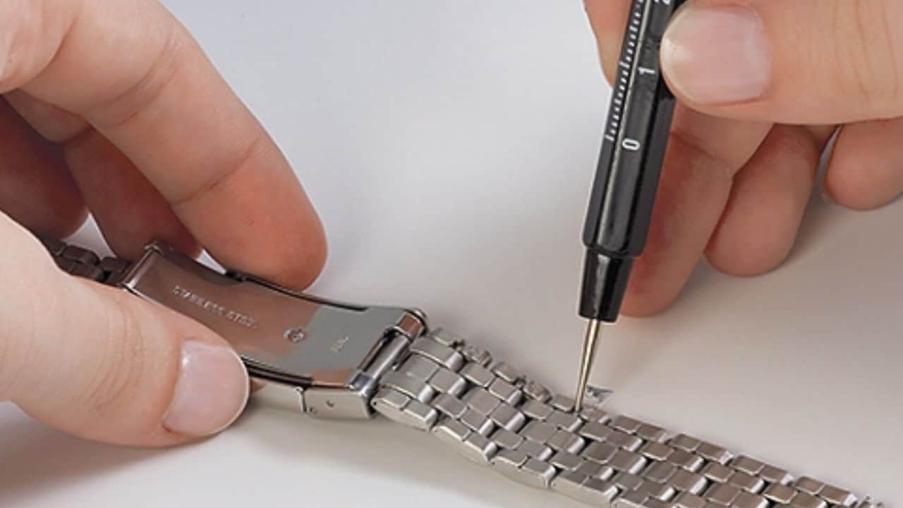 how to remove links from a watch