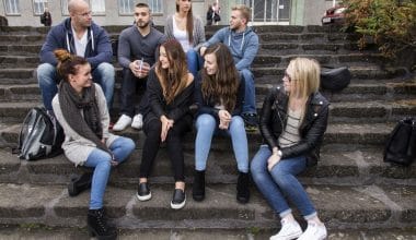 Studiu-islanda-studii-taxele-cost care-living-admitere-cerințe lista universităților