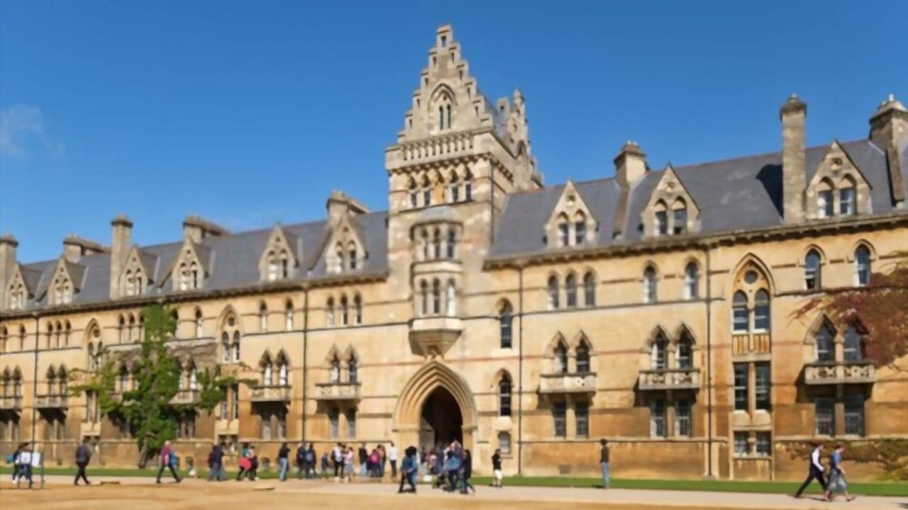fully-funded-oxford-robert-soulla-kyprianou-scholarships