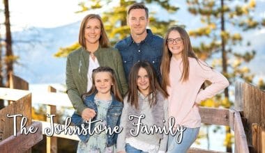 johnstone-family-scholarship