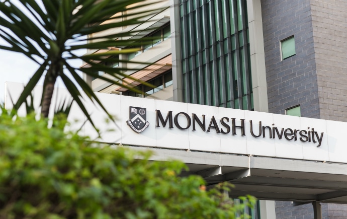 Monash-universitar-law-bursă