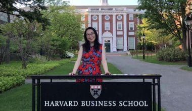 Becas basadas en necesidades de Harvard Business School (1)
