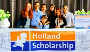 holland-Scholarship