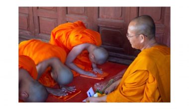 how to become a monk