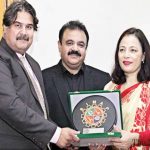 Pakistan ambassadör utmärkelser i Nepal
