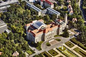 best-universities-hungary