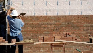 How to become a brick mason