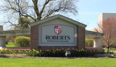 Roberts-Wesleyan-College