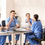 15 mejores programas de licenciatura en asistente médico