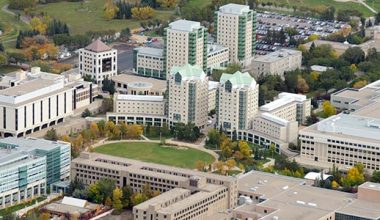 The University Of Regina Scholarships