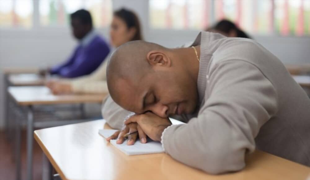 how-to-not-fall-asleep-in-class