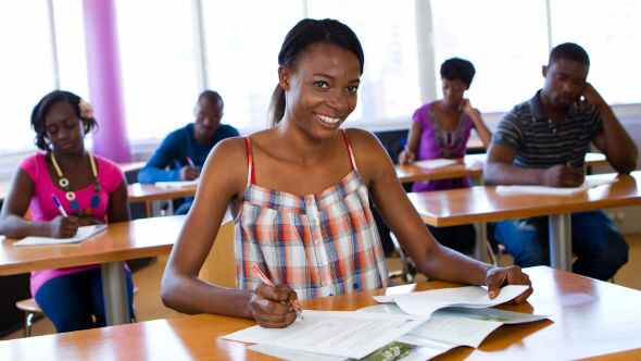 top-10-scholarships-for-kenya-students