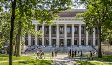 Melhores universidades em Boston