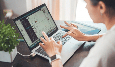 student working online in 2022