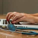 beste laptops voor studenten verpleegkunde