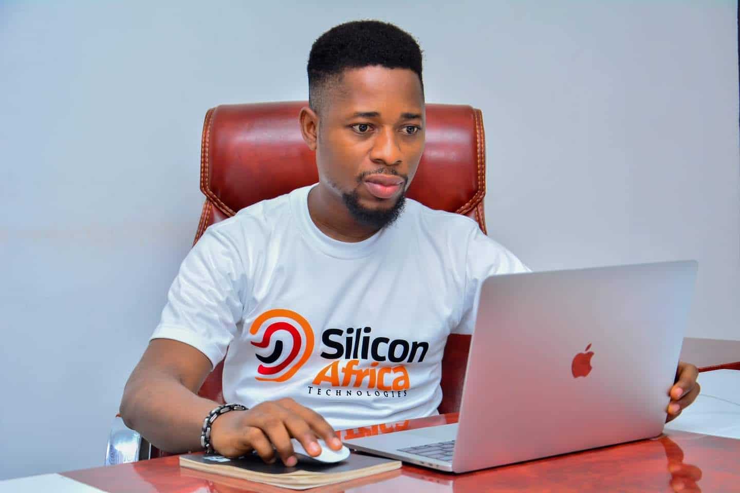 Ajah Excel CEO of Silicon African Technologies