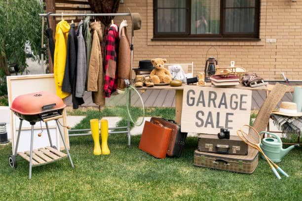 moving sale and Garage Sale